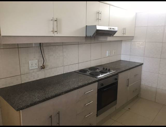 2 BEDROOM APARTMENT FOR SALE IN DURBAN CENTRAL